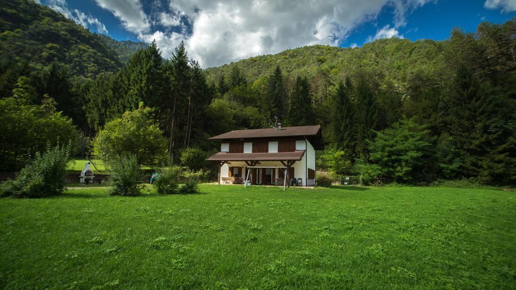 Casa Al Portico Appartement Pieve Di Ledro Buitenkant foto